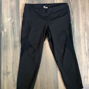 Old Navy Crop Mesh Detail Athletic Leggings